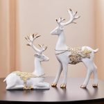 Creative Resin Golden and White Reindeer Sculptures | Beautiful Home Decor Handicraft Resin | Elevates The Energy of Your Room (Pack of 2, White and Golden)
